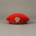 Béret casquette militaire rouge en laine - Vue 1 - béret casquette